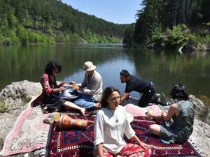 Doğada müzik ile terapi yapıldı