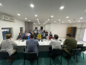 AK Parti il yönetimi kurulu üyelerinden haftalık istişare