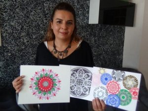 Boyamayla başladı, mandala sanatçısı oldu