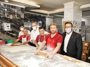 Başkan Fadıloğlu, esnafın taleplerini dinliyor