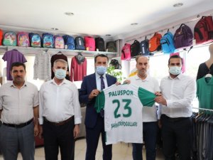 Başkan Şerifoğulları, “Belediyecilik hizmetleri gönül işidir”