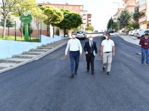 Mamak Belediye Başkanı Köse, asfalt çalışmalarını denetledi