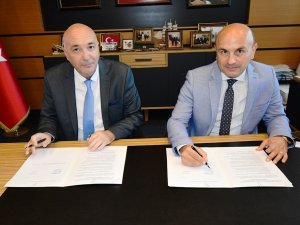 Altınova’ya Karadağ’dan kardeş şehir