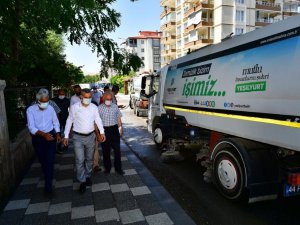 Başkan Çınar, temizlik çalışmalarını inceledi