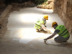 Roma dönemine ait ‘Tarihi Mozaiklerin’ restorasyonu devam ediyor