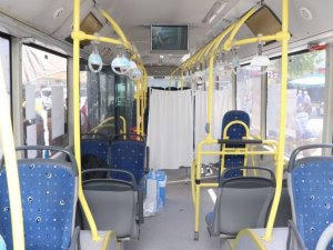 Halk otobüsü mobil aşı aracı oldu