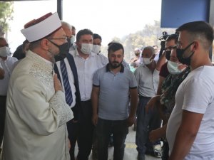 Diyanet İşleri Başkanı Erbaş’tan orman yangınında hayatını kaybeden çiftin yakınlarına taziye ziyareti