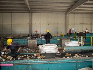 Büyükşehir Belediyesi, bayramda 8 bin 658 ton katı atık taşıdı