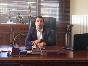 100. Yıl Sağlık Grubu’ndan 10 bin fidan