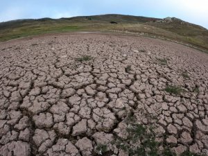 Dipsiz Göl “Dipsiz Çöl” oldu