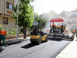 Çankaya Belediyesi 20 cadde ve sokakta asfalt çalışmasını tamamladı
