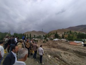 Esenyamaç Mahallesi’ni ikinci defa sel vurdu