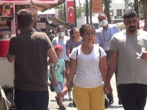 Aşı sıralamasında son 10’da yer alan Diyarbakır’da tedbirler hiçe sayıldı