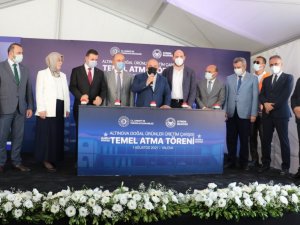 Bakan Varank, Altınova Yöresel Ürünler Merkezi’nin temelini attı