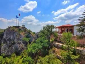 Bilecik Şeyh Edebali Türbesi ziyarete kapatıldı