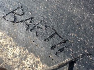 Bartın’da sıcak hava asfalt eritti