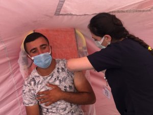 Kars’ta 200 bin aşı yapıldı