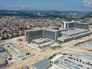 Kocaeli Şehir Hastanesininin yapımı sürüyor