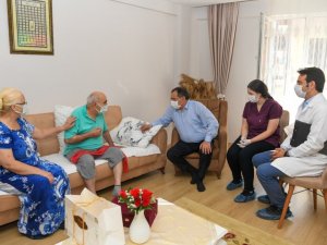 Yaşlılara evde fizyoterapi hizmeti