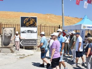 Arslantepe Höyüğü Dünya Kültür Mirası listesine girdikten sonra ilk turistleri ağırladı
