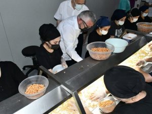 AK Parti Giresun Milletvekili Kadir Aydın, Tirebolu’da esnaf ziyareti gerçekleştirdi