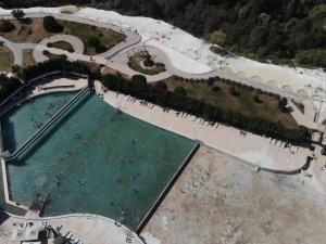 Denize gidemeyenler ‘Bolu’nun Pamukkalesi’ Akkayalar’da serinliyor
