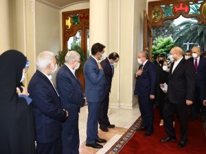 TBMM Başkanı Şentop, İran Meclis Başkanı Kalibaf ile görüştü