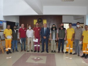 Yangına müdahale eden ekibe teşekkür belgesi