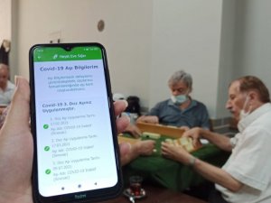 Kıraathanelerde ’aşını ol çayını iç’ dönemi