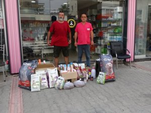Yangın bölgesindeki hayvanlar için mama ve tıbbi malzeme desteği