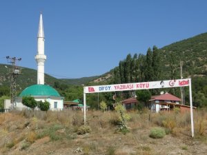 Özer’in bakanlığı cami hoparlöründen duyuruldu
