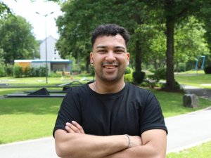 Almanya’nın Türkçe rap ekolünü müziğine yansıtıyor