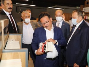 Afyonkarahisar’da “Kitap Kahve” hizmete açıldı