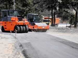 İkiçeşmelik Mahallesi’ne 22 bin metrekare yol yapılacak