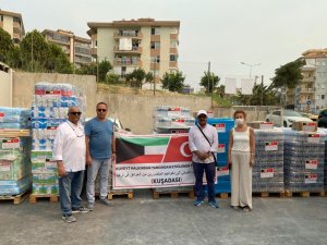 Kuveytlilerden yangın bölgesine yardım