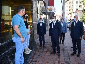 Vali Erdinç Yılmaz: “Korona virüse yakalananların yüzde 80’i aşı yaptırmayanlar”