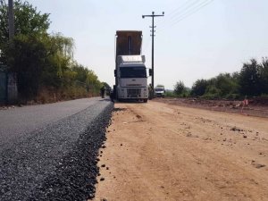 Çayırova’daki iki önemli caddeye konfor geldi