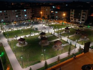 Yıkılan cezaevinin yerine yapılan parka yoğun ilgi