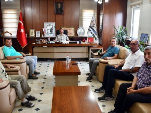 Milliyetçi Hareket Partisi Eski Grup Başkan Vekili Yusuf Halaçoğlu İscehisar ilçesini ziyaret etti