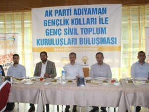 Gençlik kolları, genç sivil toplum kuruluşları ile bir araya geldi