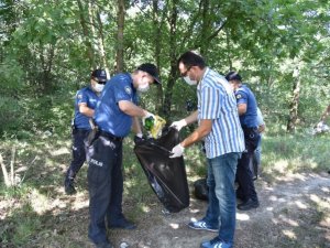 Polis ve belediye ekipleri ormanları temizliyor
