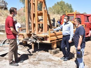 Çan Belediyesi şebeke suyuna takviye su sondaj çalışmasına başladı