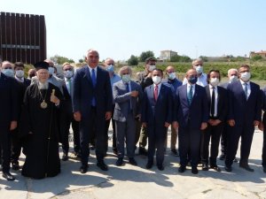 Gökçeada’dan çalınan 12 tarihi ikona, 14 yıl sonra Rum Ortodoks Patriği Bartholomeos’a teslim edildi