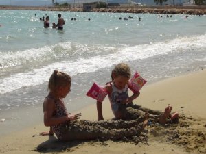Silifke’de yangın ve korona virüs artışı turizmi olumsuz etkiledi