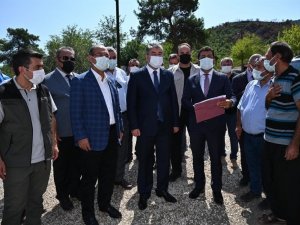 Osmaniye’deki orman yangınında yanan evlerin yapımına başlanacak