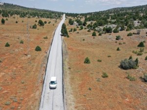 Beyşehir’de mahalle yollarının kalitesi artıyor