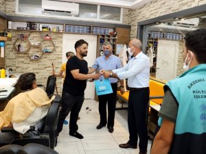 Akdeniz Belediyesinden berber ve kuaförlere dezenfektan