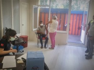 Fabrikalarda ikinci doz aşılama başladı