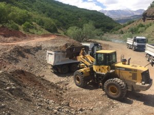 Tunceli’de asfaltlama ve bakım onarım çalışmaları