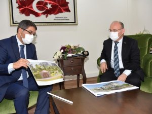 Başkan Çelik’ten Vali Karadeniz’e brifing